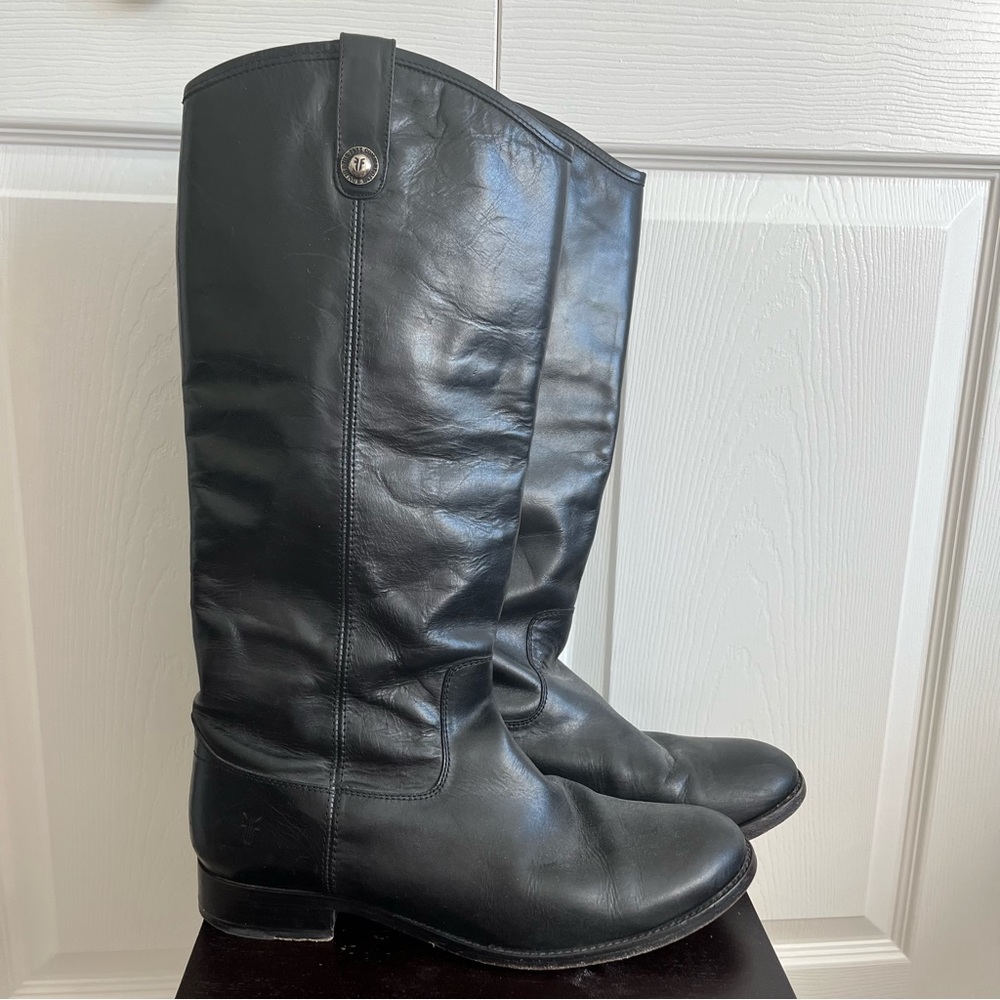 Frye Melissa Button size 11 in black boot